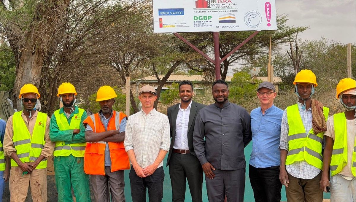 Partners and construction workers at the hub site in Hargeisa