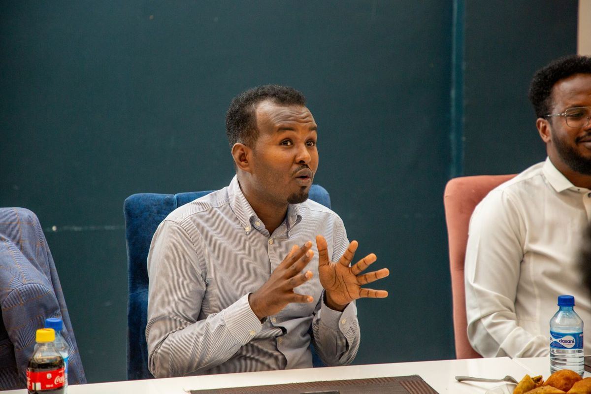 A Public–Private Board meeting